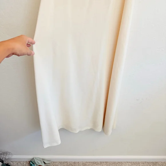 Nicole Miller Women's Cream Sleeveless Maxi Dress Size 12 - Picture 3 of 6